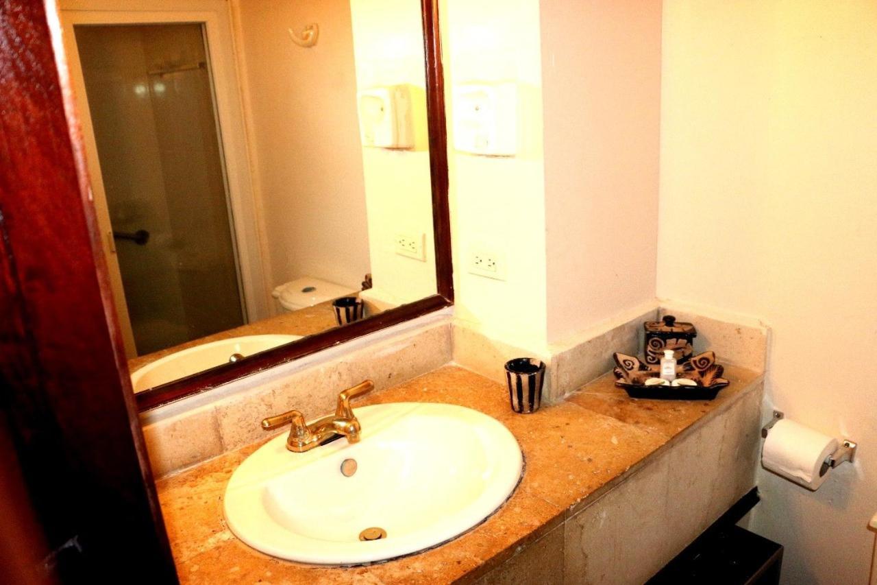 Hotel Martell San Pedro Sula Buitenkant foto